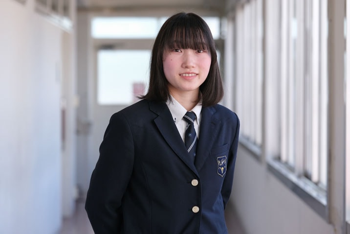仁多見 杏奈